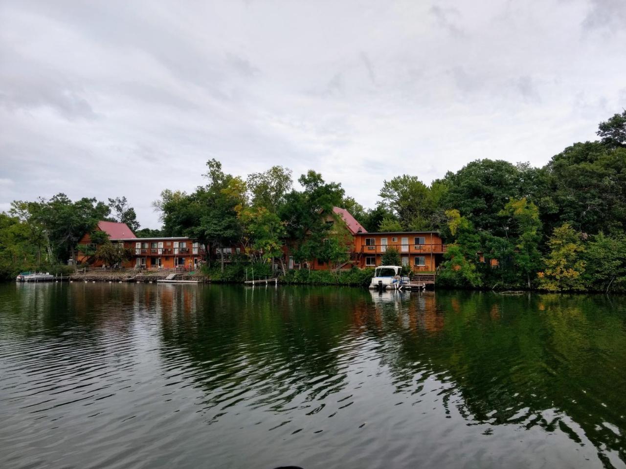 Curriers Lakeview Lodge Rice Lake Экстерьер фото